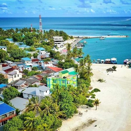 Rumah 320 m² dengan 11 kamar tidur dan 12 kamar mandi pribadi di Atol Mali Selatan Guraidhoo  Bagian luar foto